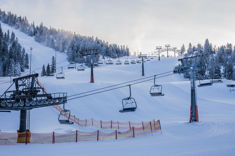 zima,sneh,svah,lanovky