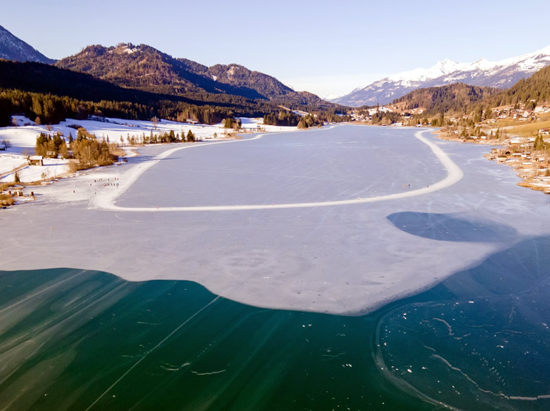 Rakusko, zamrznuté jazero Weissensee