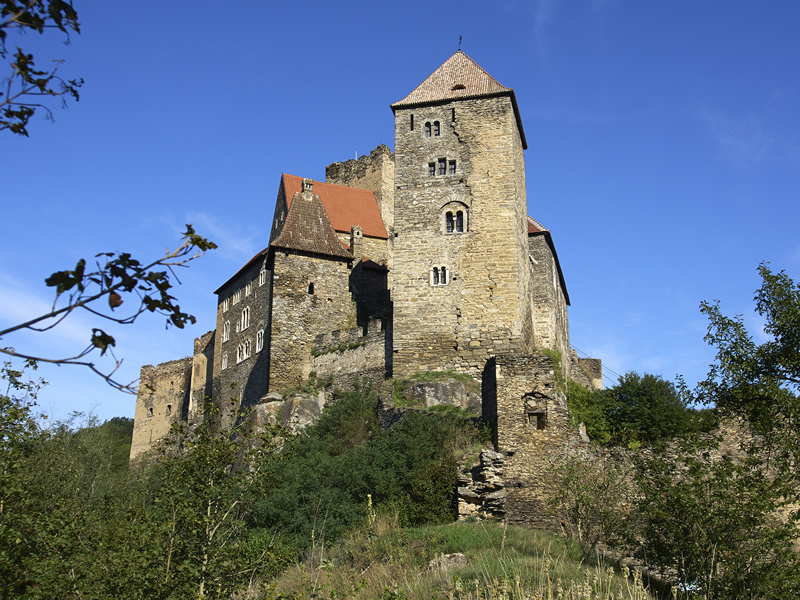 burg Hardegg, Doln&eacute; Rak&uacute;sko, Rak&uacute;sko, tip na v&yacute;let, tip na v&yacute;let z Bratislavy, tip na v&yacute;let Rak&uacute;sko, dovolenka, leto, v&yacute;lety, hrad