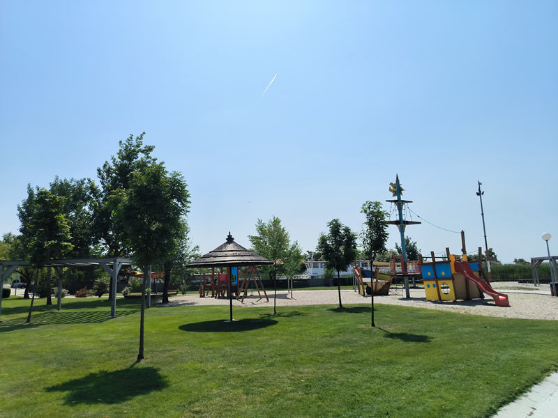 Rakusko - Neusiedler See - Seewinkel - Przewalsky - biely somar - cyklotrasa - austria.sk
