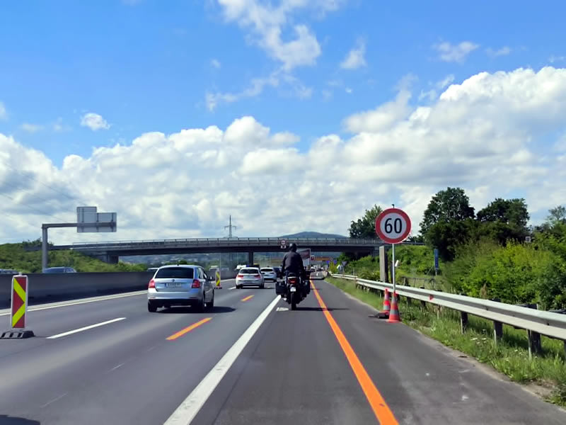 rakusko,dialnica,motorka,auto,pokuta