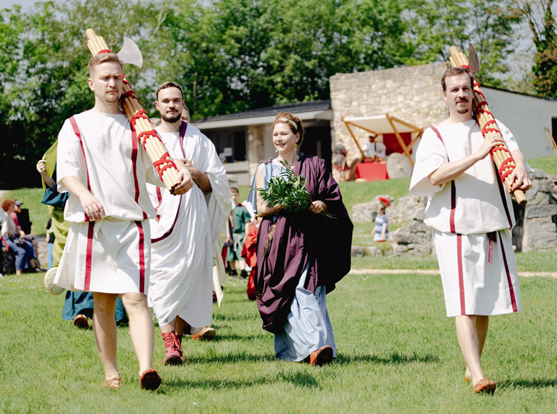 rimania,muzi,zeny,togy,historia,rakusko,carnuntum