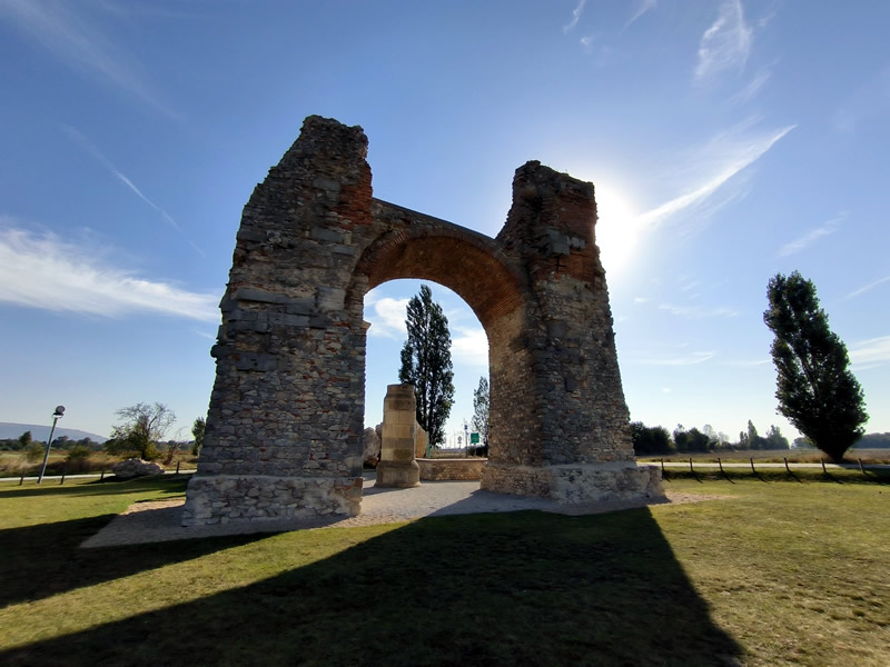 Heiden Tor, Pohanská brána, Rakúsko, Carnuntum