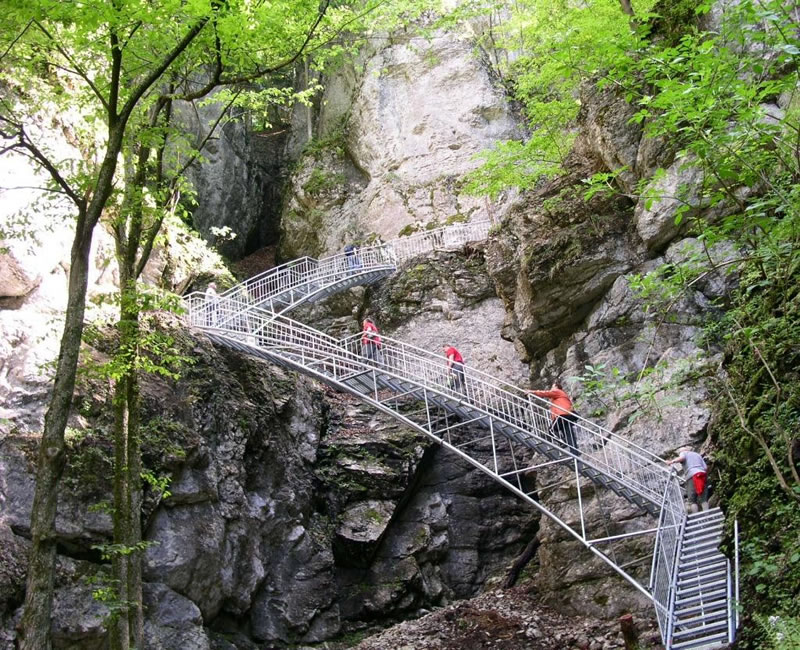 dolne-rakusko-jaskyna-vylet