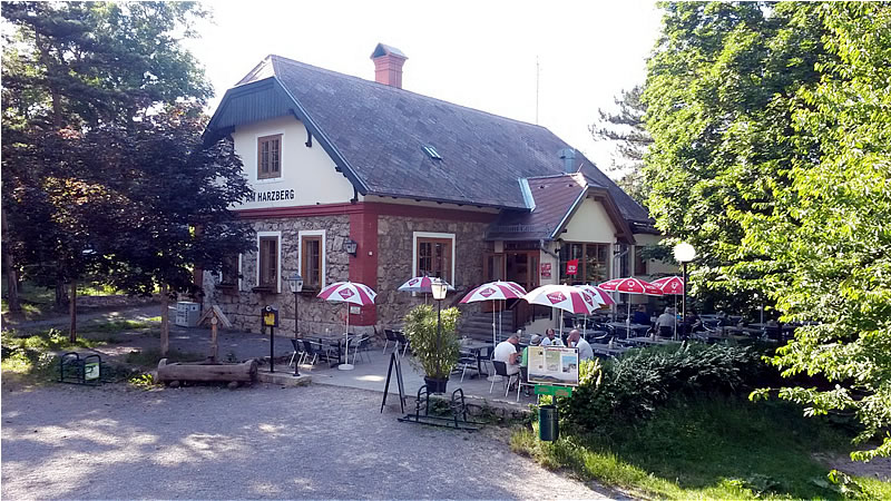 Rakúsko - SCHUTZHAUS - KÄNGURUFARM HARZBERG - austria.sk