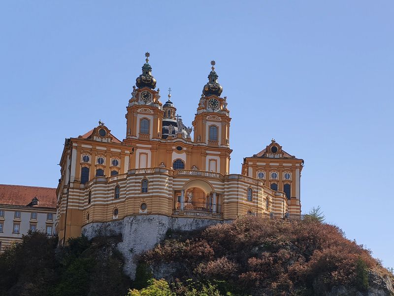 Rakusko, tip na vylet, Melk, opatstvo, klastor Melk,austria.sk, Rakousko, Dolni Rakousy, kam na vylet, mnisi, kostol