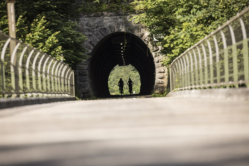 Rakusko - cyklotrasa - radweg - jazero - kupanie - austria.sk