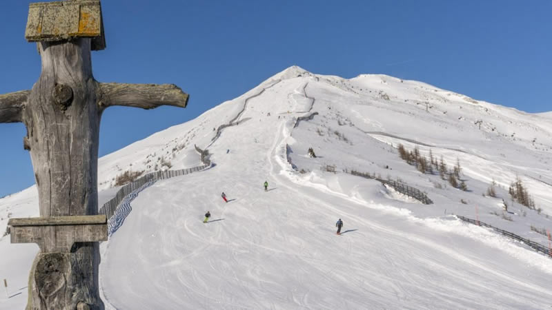 Rakusko - Salzburgerland - zima - lyzovanie - lyzovacka - austria.sk