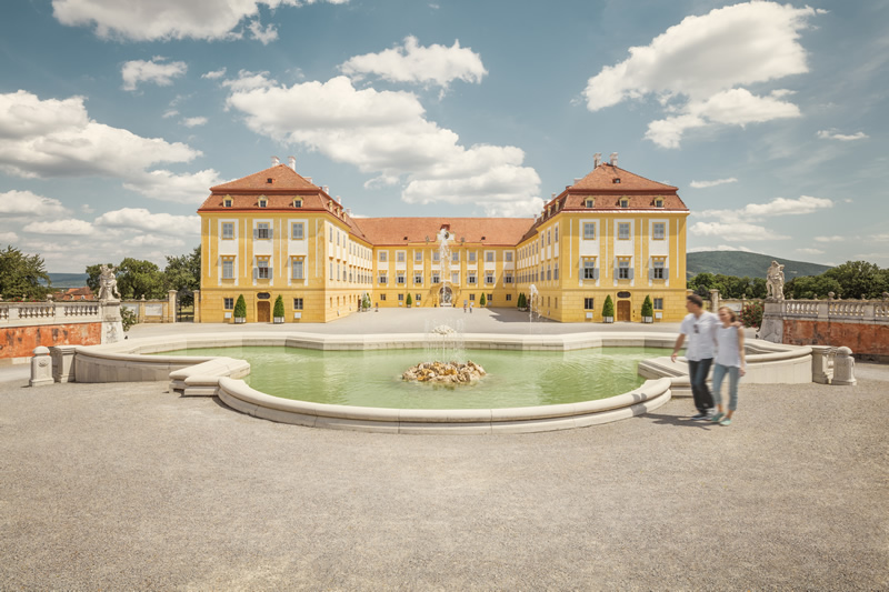 Zámok - Schloss Hof - austria.sk