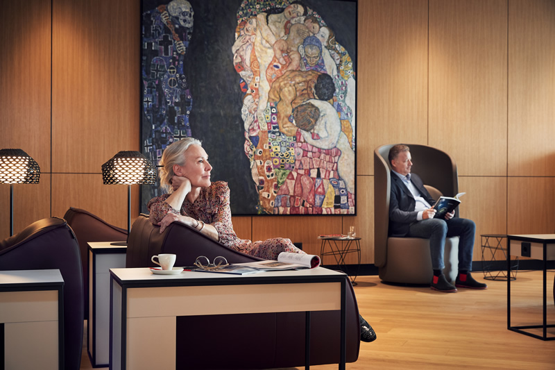 zena,letisko,lounge,rakusko,schwechat