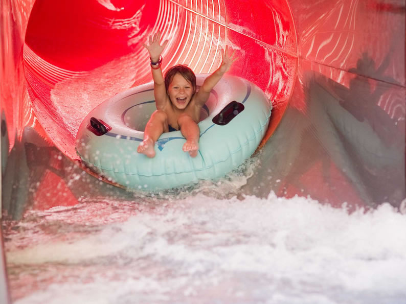 Sonnentherme - aquapark - hotel - tobogán - leto - austria.sk