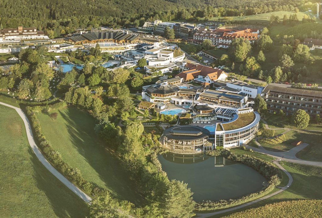 bazény - vodný svet - Loipersdorf - Rakúsko - austria.sk
