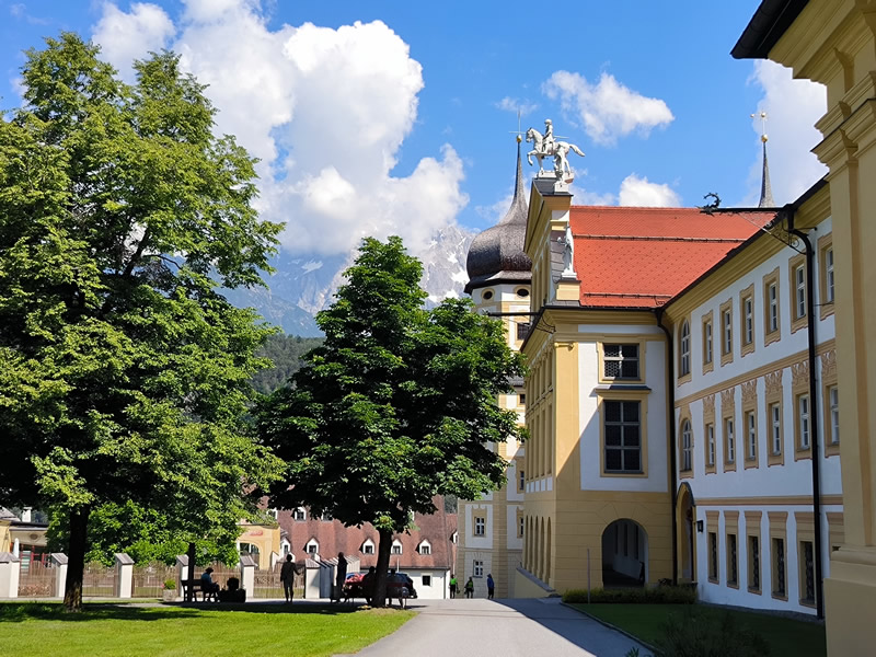 Rakusko - Tirolsko - Stams - opatstvo - tip na vylet - austria.sk