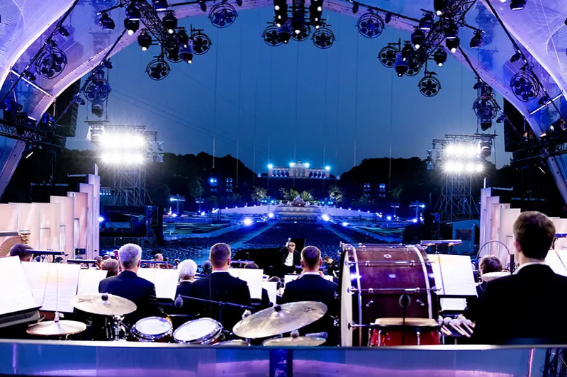 Rakusko - Vieden - koncert - filharmonici - Schlosspark - Schönbrunn - austria.sk